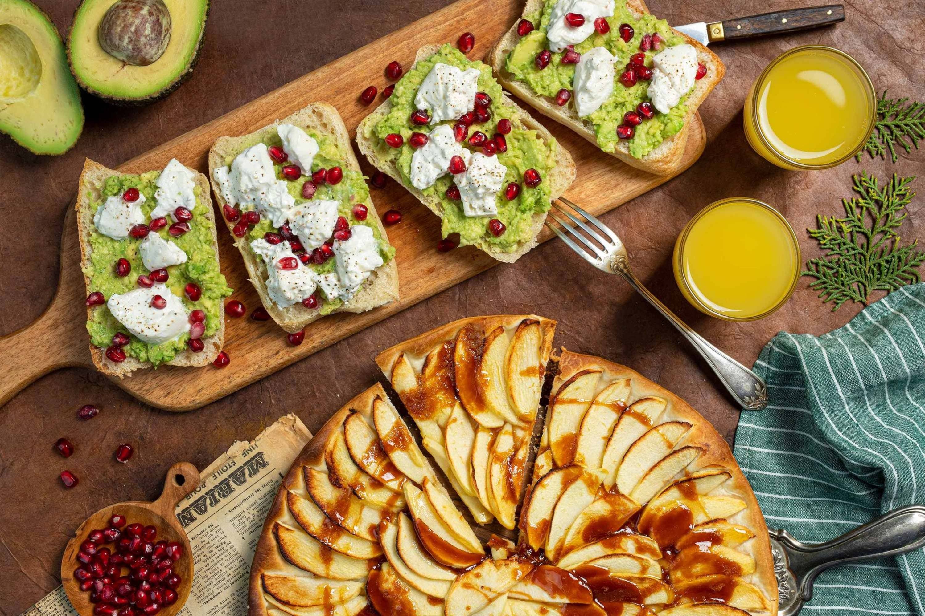 Kit brunch avocado toast avec burrata et tarte aux pommes